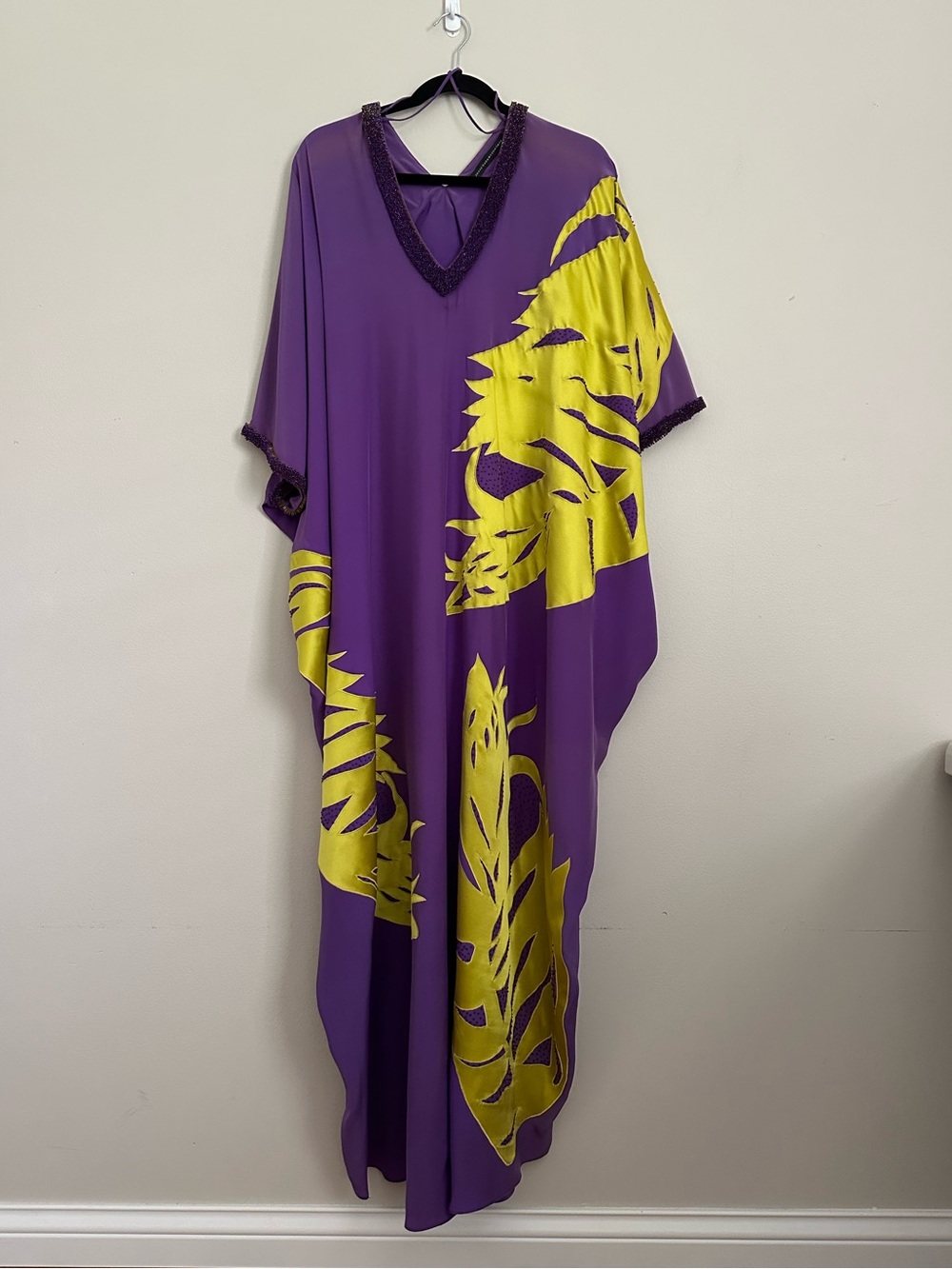 Josie Natori Couture Purple Silk Caftan Kaftan Gown Beaded Trim Yellow Leaf SM